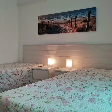Avenida 25 De Abrilnº9,albufeira شقة